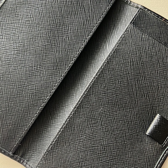 Coach checkbook cover - Picture 5 of 8